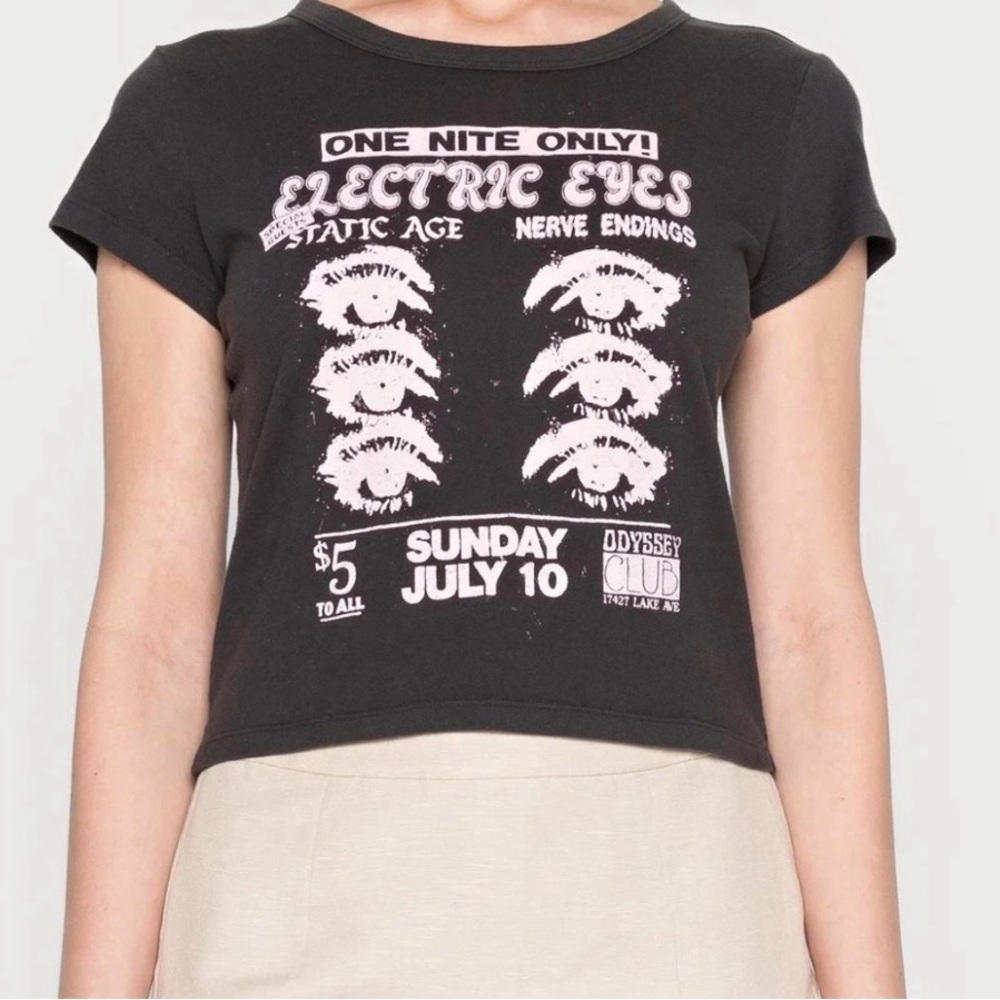 Hollister Black Graphic Crop Top